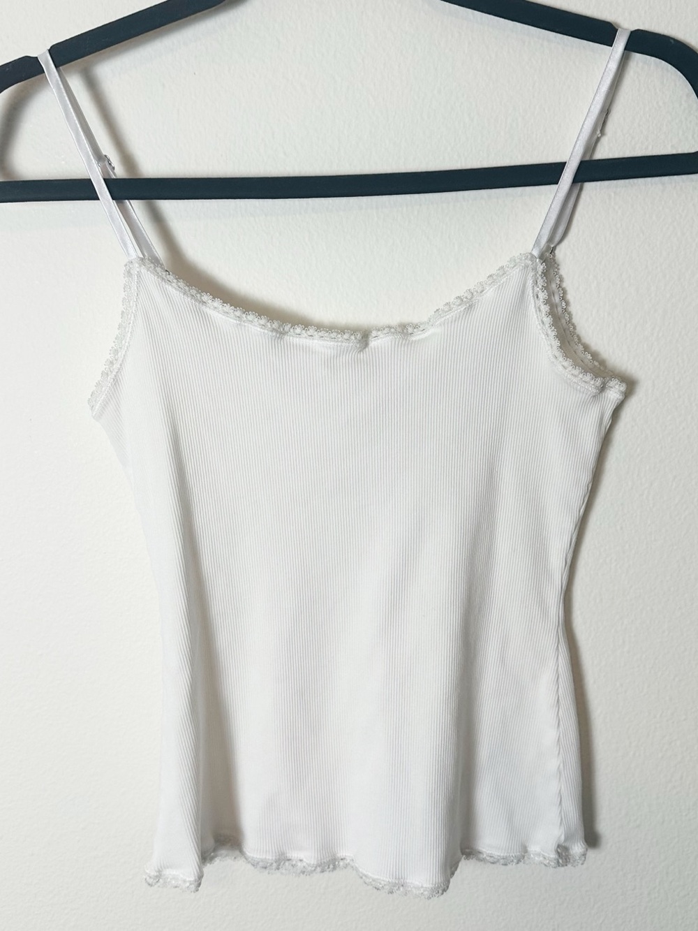 Hanro Ribbed Cami Lace Trim Cotton White Cream Small
